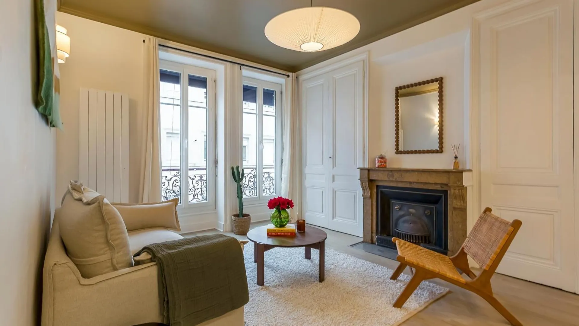 Bosuites - 7 Minutes Du Centre De Lyon Villeurbanne Apartment